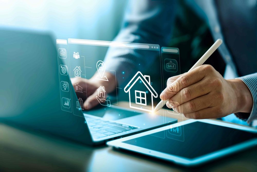 How Real Estate Agents Can Stay Competitive in 2025
